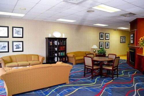Baymont By Wyndham Michigan City Esterno foto