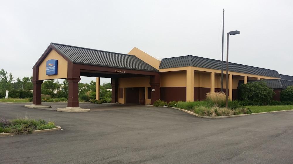 Baymont By Wyndham Michigan City Esterno foto